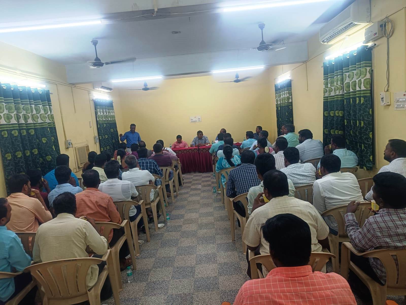 11.05.2024 - மாவட்ட நிர்வாகிகள் தேர்தல் 2024 - 2026 ஆலோசனை கூட்டம், சேலம் வட்ட அலுவலகம்